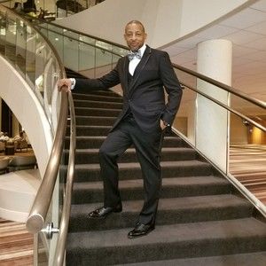 Meet your Posher, Bobby